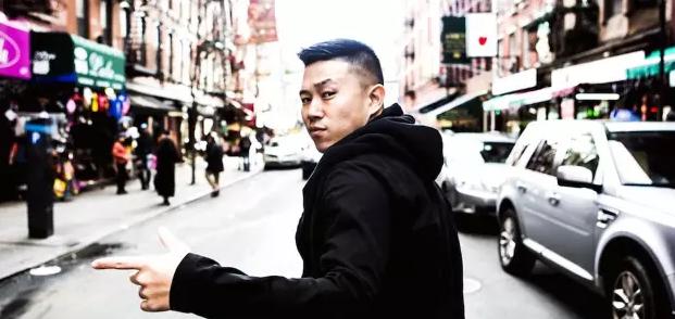 欧阳靖在美国混不下去是真的假的，他为什么叫MC靖、嘻哈侠？