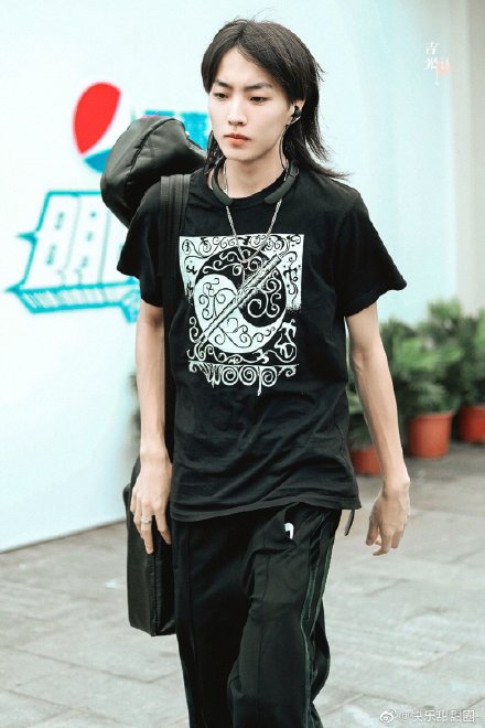 明日之子哈拉木吉是哪里人?他为什么又叫草原公主?_首发网 明日之子哈拉木吉是哪里人?他为什么又叫草原公主?