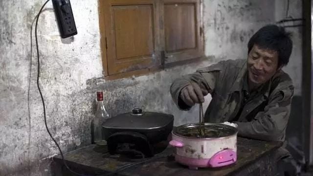 俗语四不摸都是指哪四个?原来其中具有如此深刻的含义_首发网 俗语四不摸都是指哪四个?原来其中具有如此深刻的含义