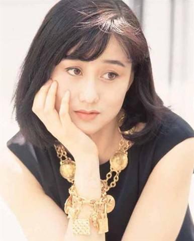 利智到底有多聪明：利智和李连杰现状如何