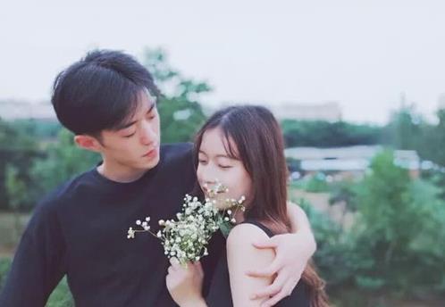 暧昧期怎么推进关系?暧昧期如何让关系迅速升温?