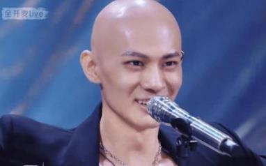 梁森为什么没头发，梁译木为什么改名叫梁森