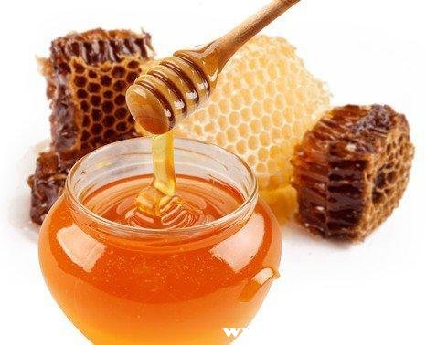 过期蜂蜜还有什么用途，过了期的蜂蜜仍然有8大用处