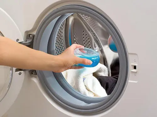 洗衣液哪个牌子好用，洗的干净又香