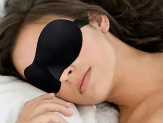 眼罩是一次性的好还是永久的好？戴眼罩睡觉对耳朵有伤害吗？
