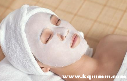 晚上敷完面膜要不要擦护肤品，面膜和护肤品的正确使用顺序