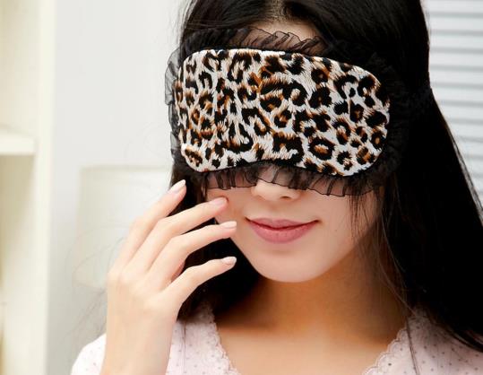 眼罩是3d的好还是普通的好？蒸汽眼罩用完可以当普通眼罩用吗？