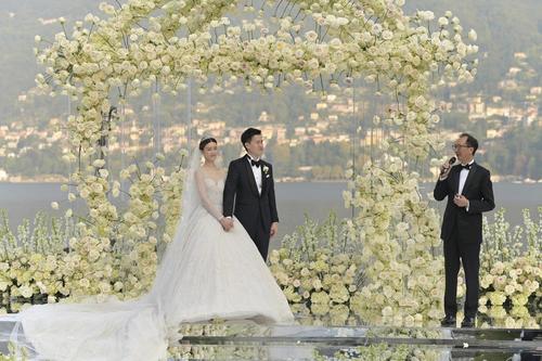 文咏珊意大利婚礼，少了昔日的好闺蜜angelababy