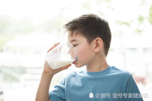 喝哪种牛奶容易长高？小编推荐喝这些牛奶