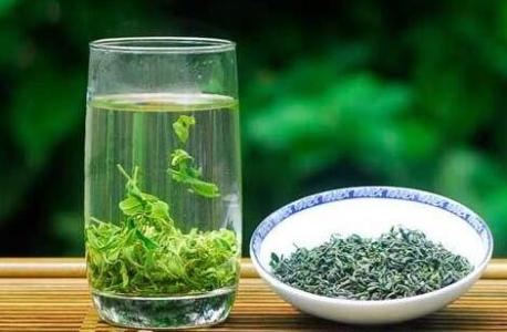 广东人喜欢喝什么茶？哪些人应该喝凉性茶？