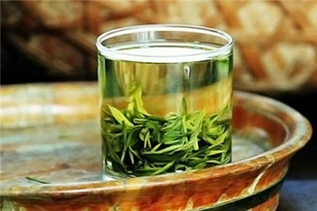 龙井茶的功效与作用，缓解疲劳美容养颜！