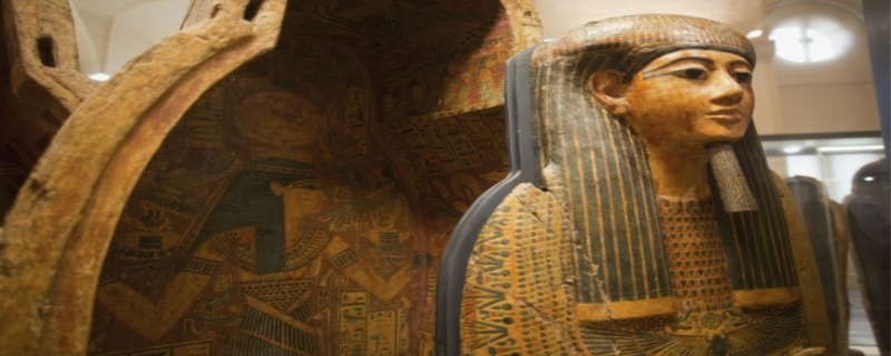 古埃及木乃伊是怎么形成的,木乃伊是活人做的还是死人做的