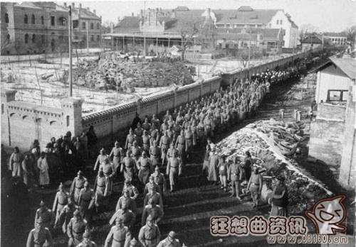 八国联军为什么毁掉圆明园？八国联军攻入圆明园的罕见照片
