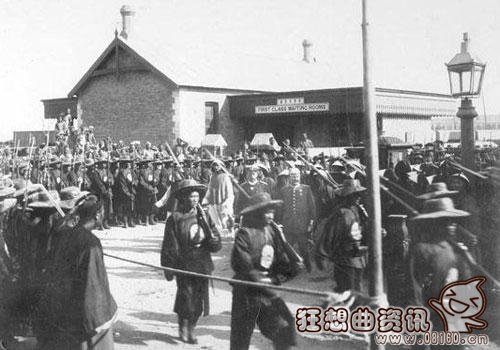 八国联军为什么毁掉圆明园？八国联军攻入圆明园的罕见照片