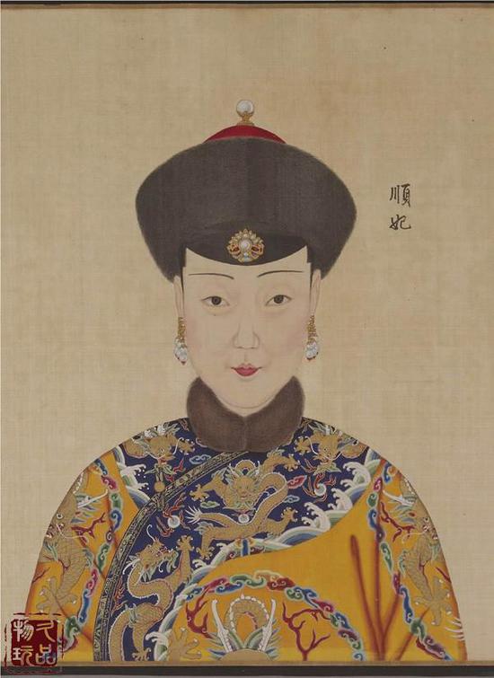清朝乾隆皇帝与妃子画像曝光，清代女人老照片